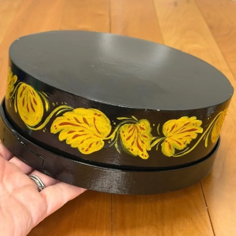 Hand Painted Folk Art Wooden Lidded Box – Pennsylvania Dutch Style 8.5